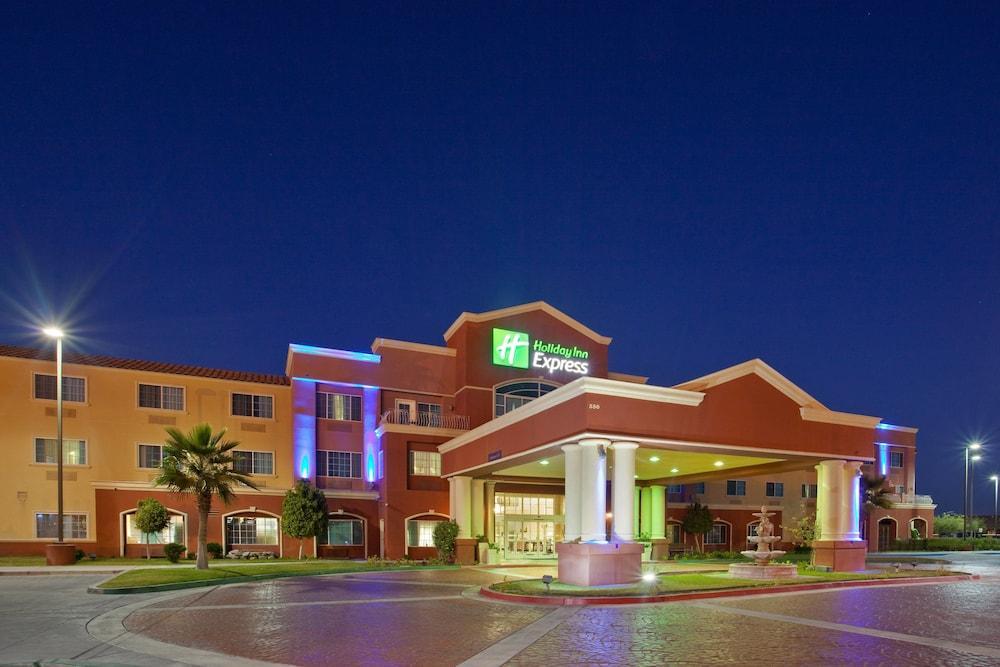 Holiday Inn Express Hotel & Suites El Centro By Ihg Exterior photo