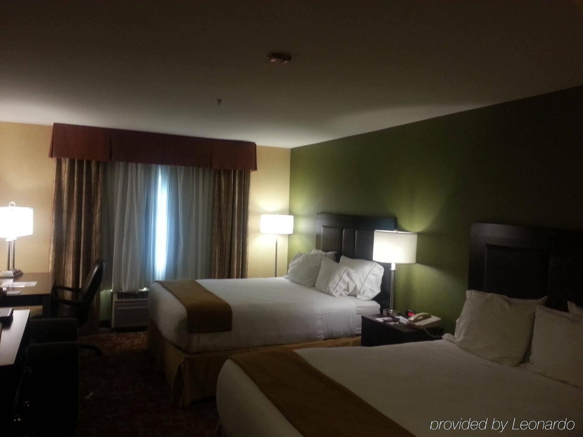 Holiday Inn Express Hotel & Suites El Centro By Ihg Exterior photo